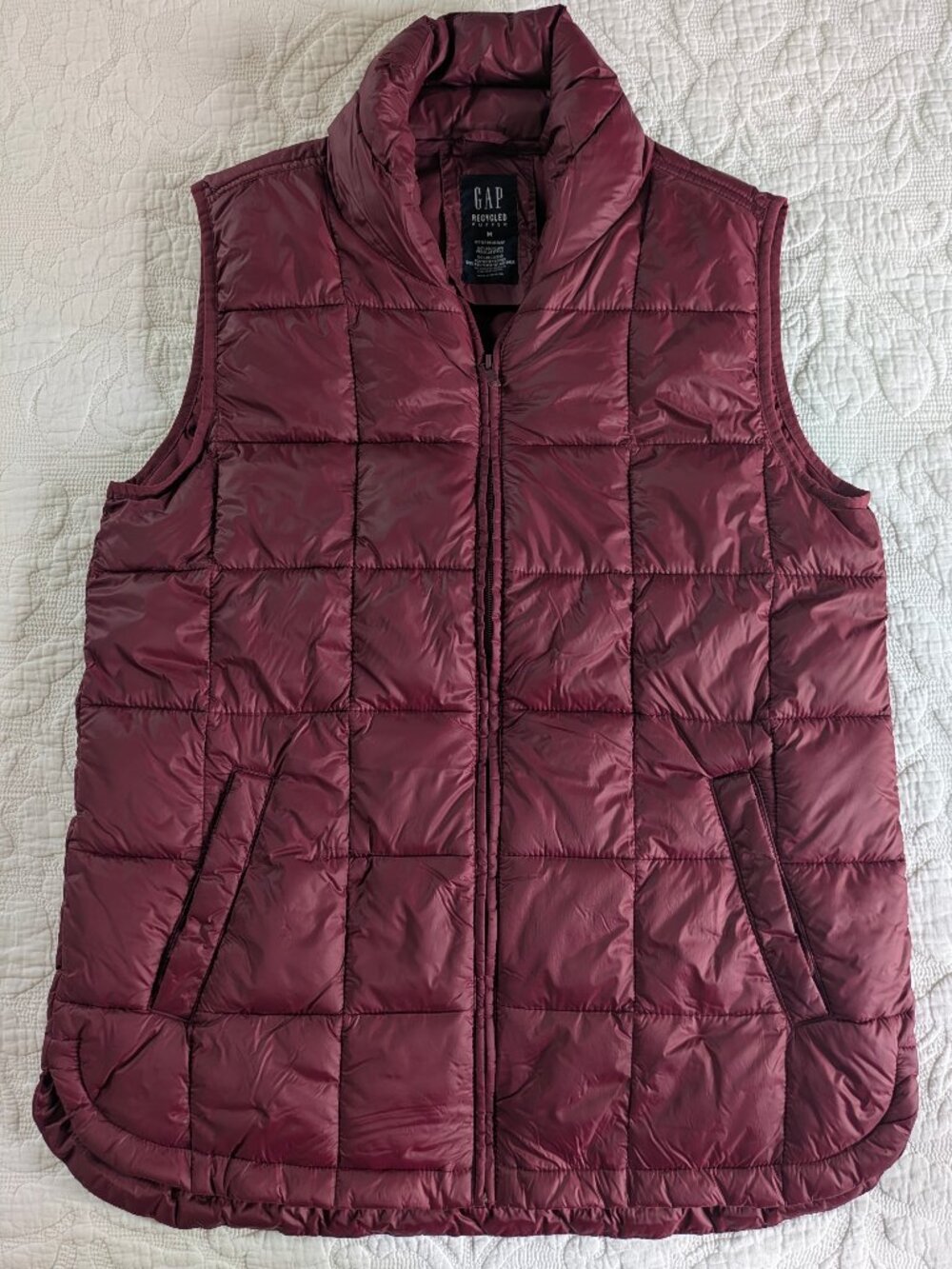 Gap Puffer Vest (Recycled/Water Resistant)